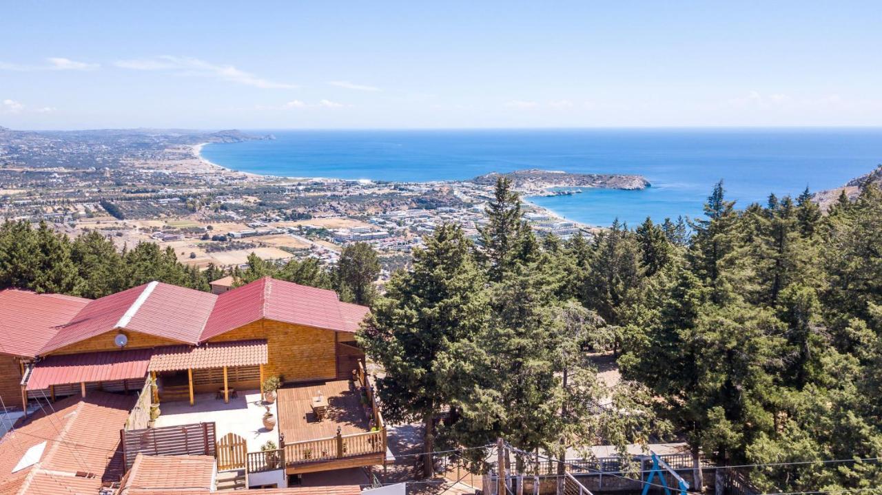 Costa Hilltop